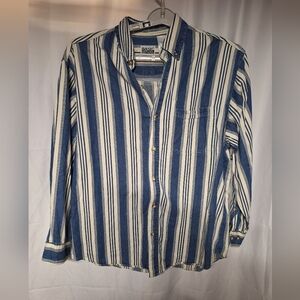 Basic Editions Men's Blue and White Striped Shirt